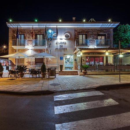 Hotel Ciudad De Martos Eksteriør billede
