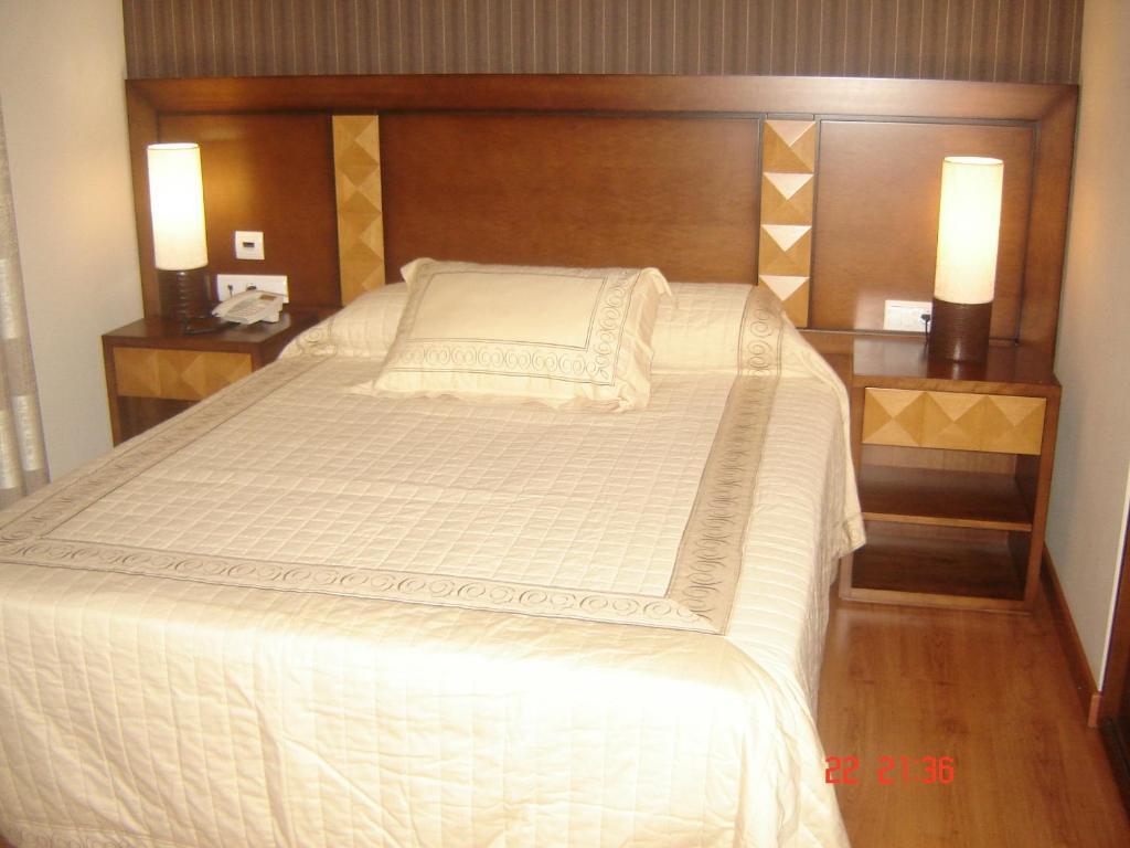 Hotel Ciudad De Martos Værelse billede